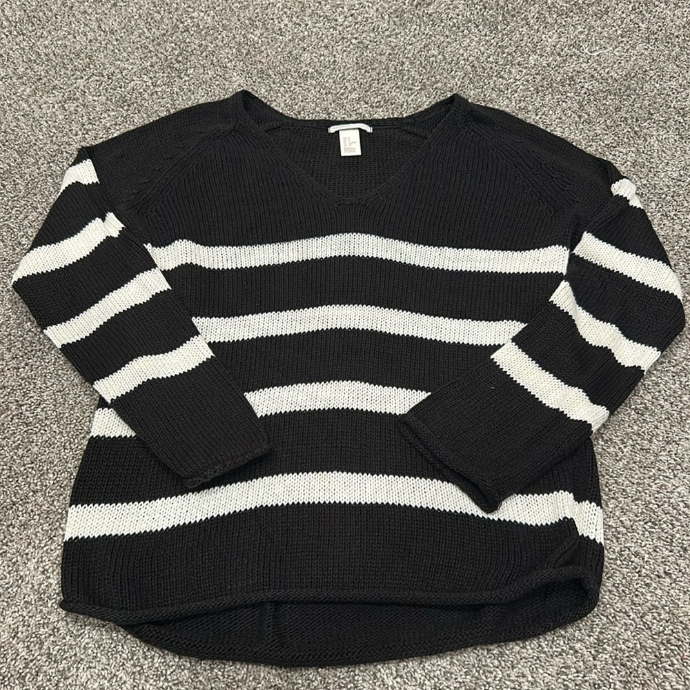 H&M sweater